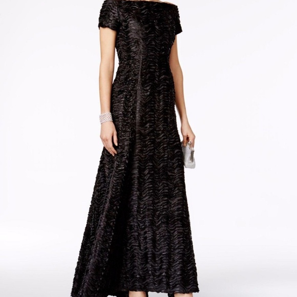 B Michael Rippled Off-The-Shoulder Gown - Picture 2 of 4